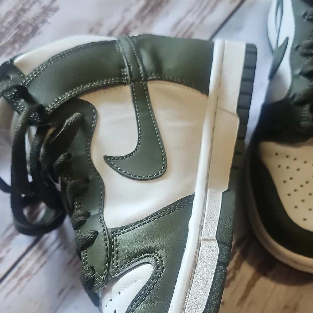 Nike Olive and White High-Top Sneakers - Picture 8 of 9